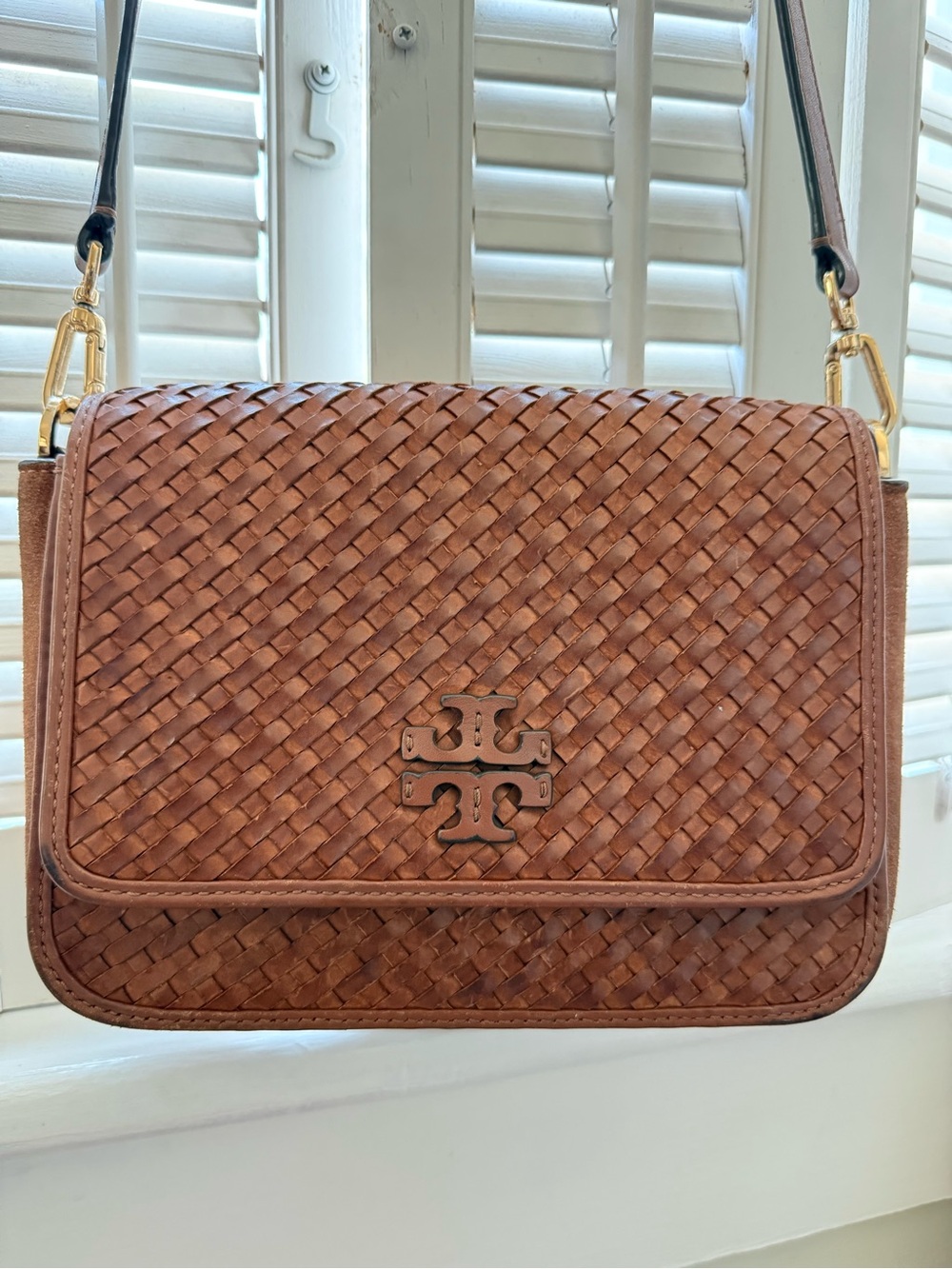 Tory Burch Woven Leather Crossbody Bag in Chestnut Brown | GUC - Picture 5 of 15